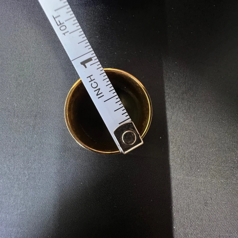 Unbranded measurements size